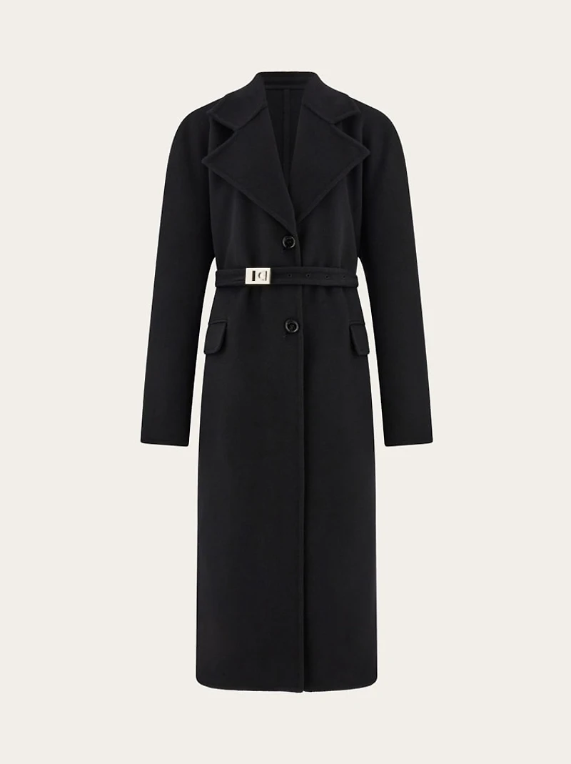 Single breasted coat