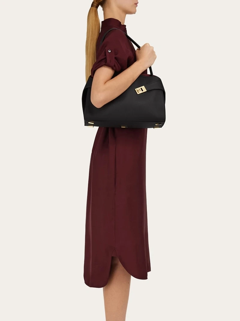 Hug soft bicolor shoulder bag (M