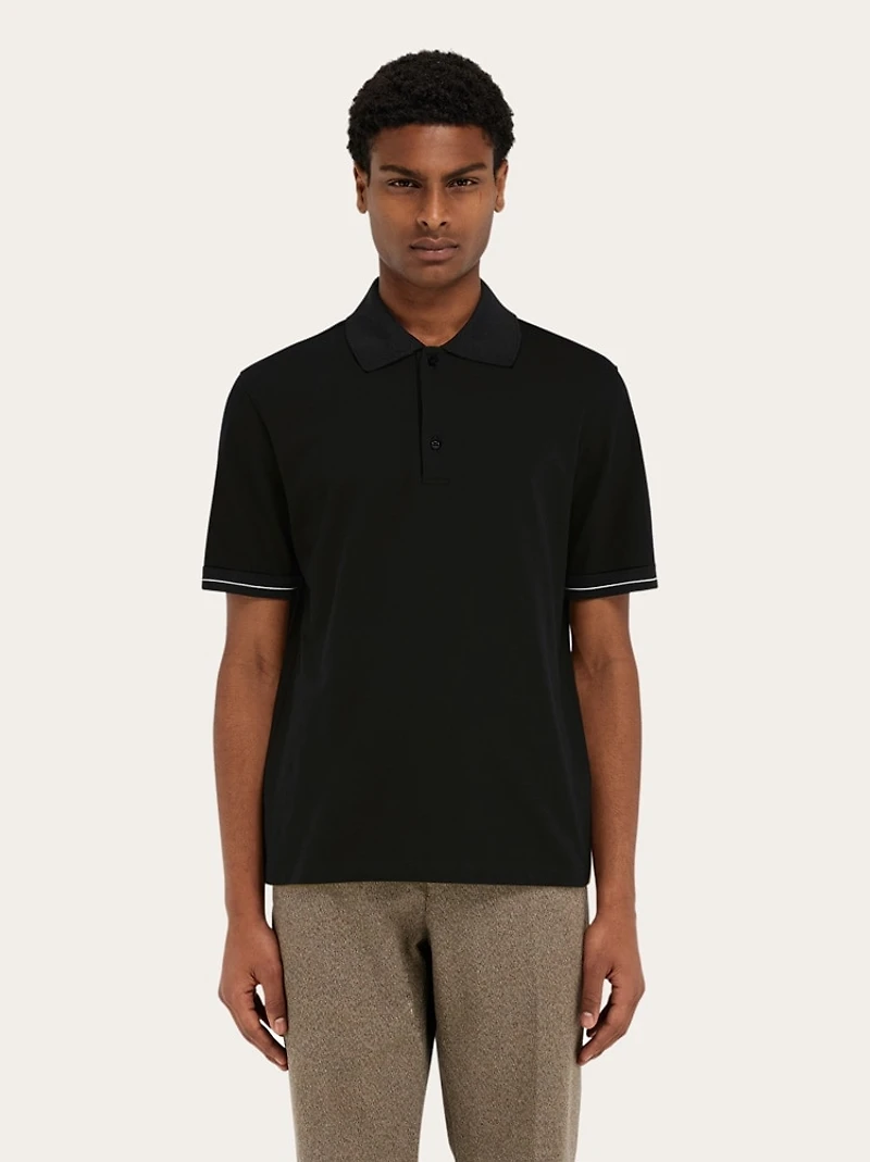 Polo shirt with color block detail
