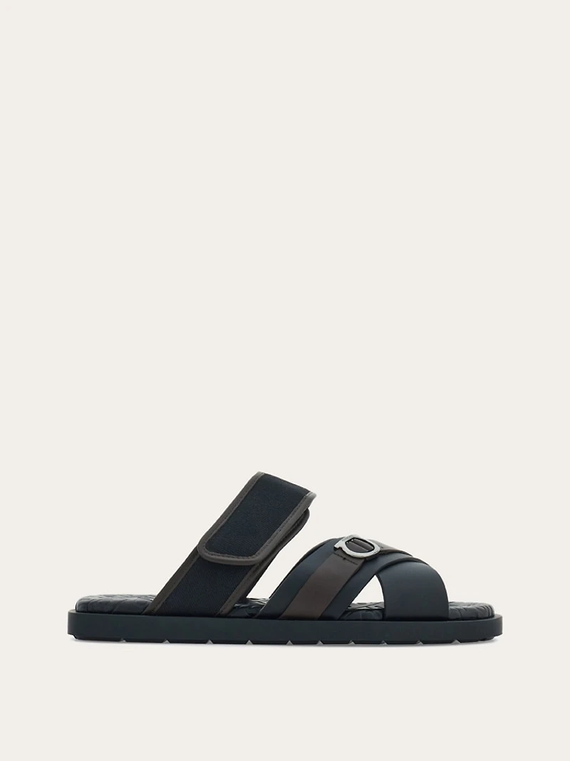 Gancini sandal