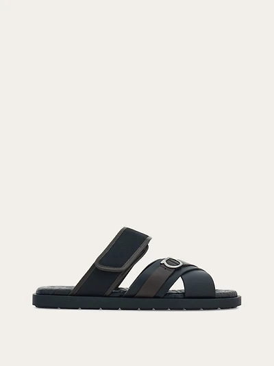 Gancini sandal