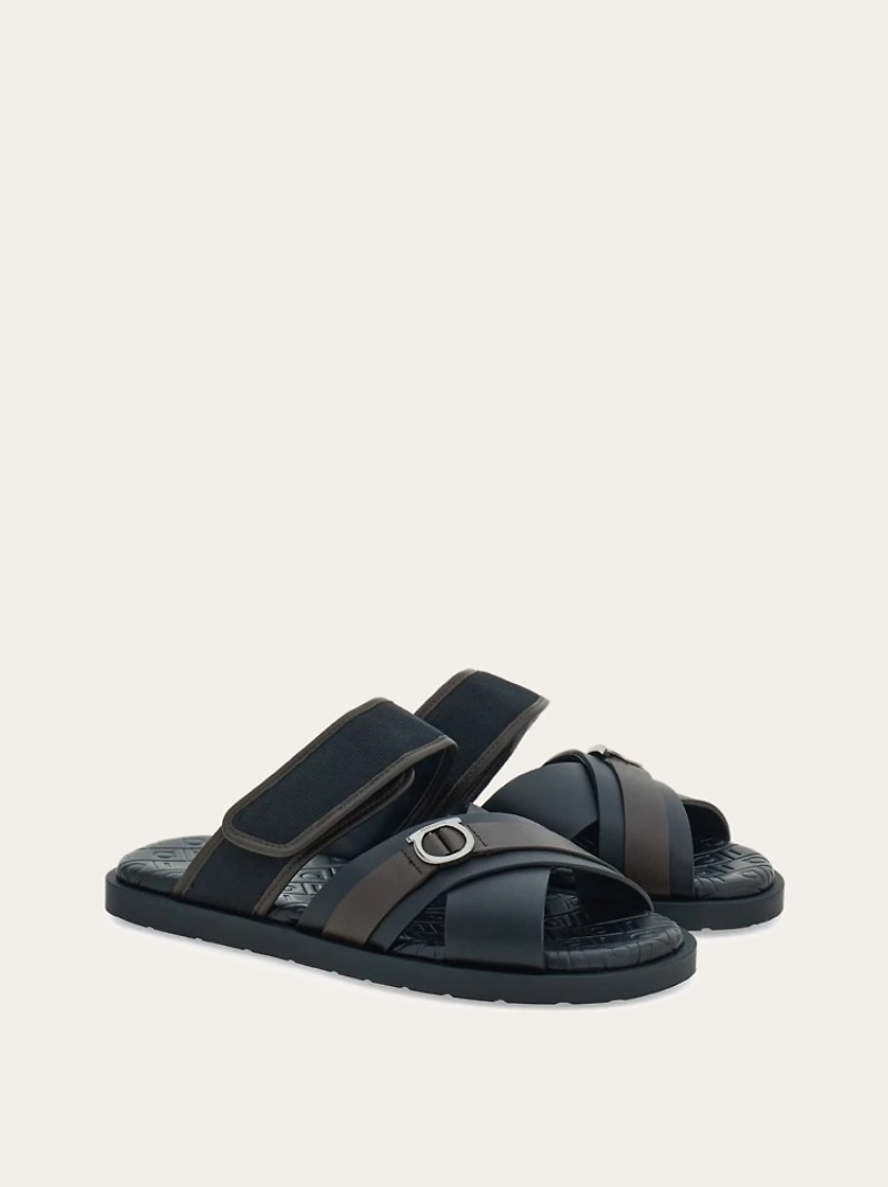 Gancini sandal