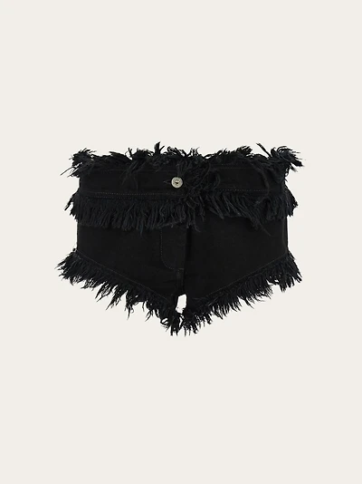 Frayed denim shorts