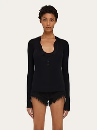 Top with rippled neckline