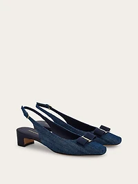 Iconic bow slingback