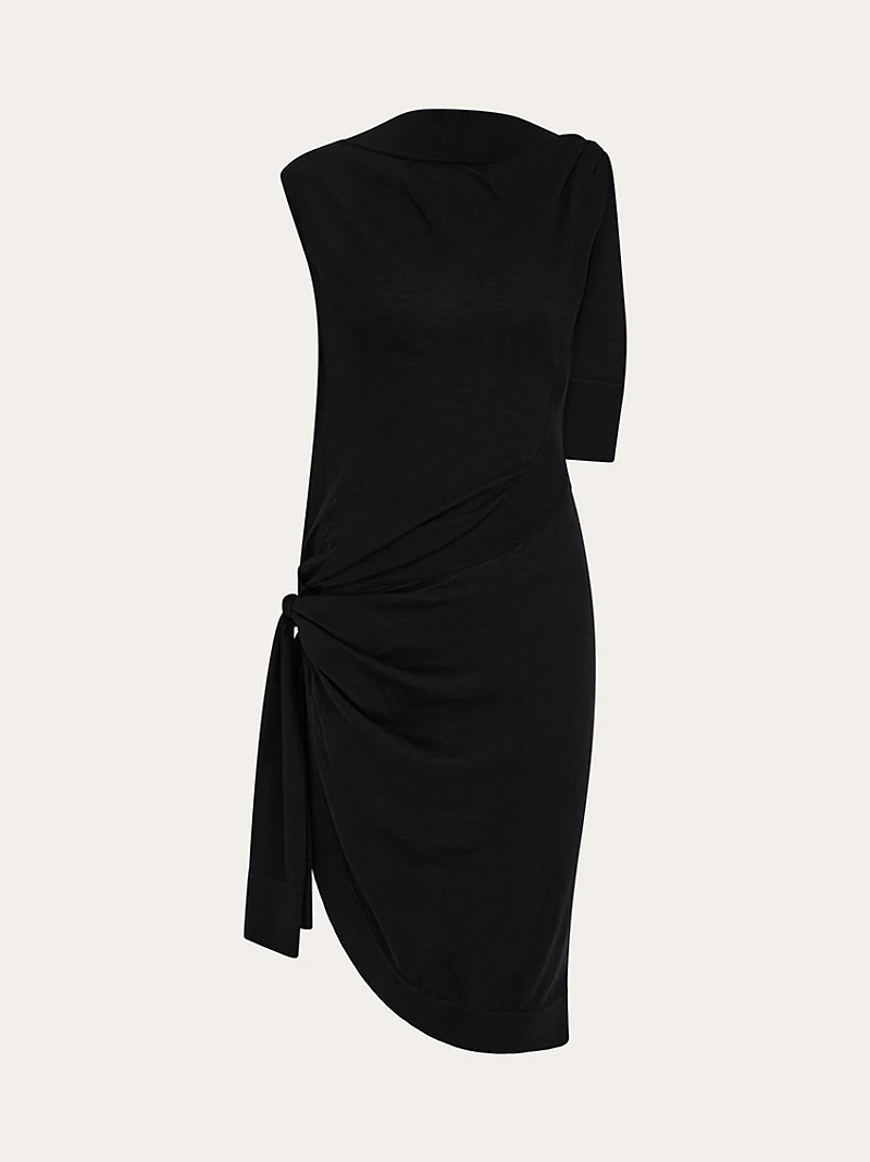 Sleeveless knitted dress