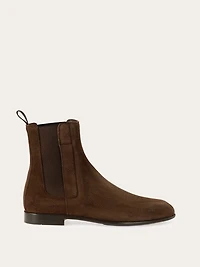 Chelsea boot