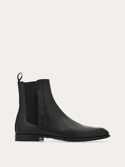 Chelsea boot
