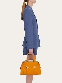 Hug handbag (M)