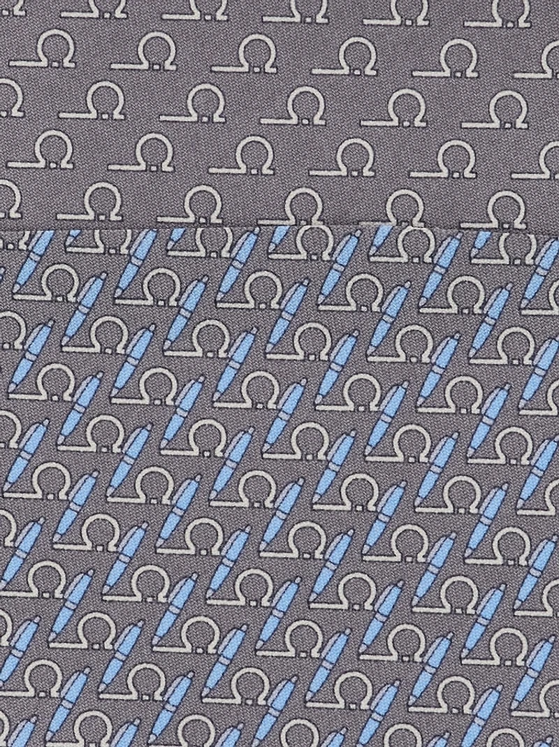 Writer print silk tie