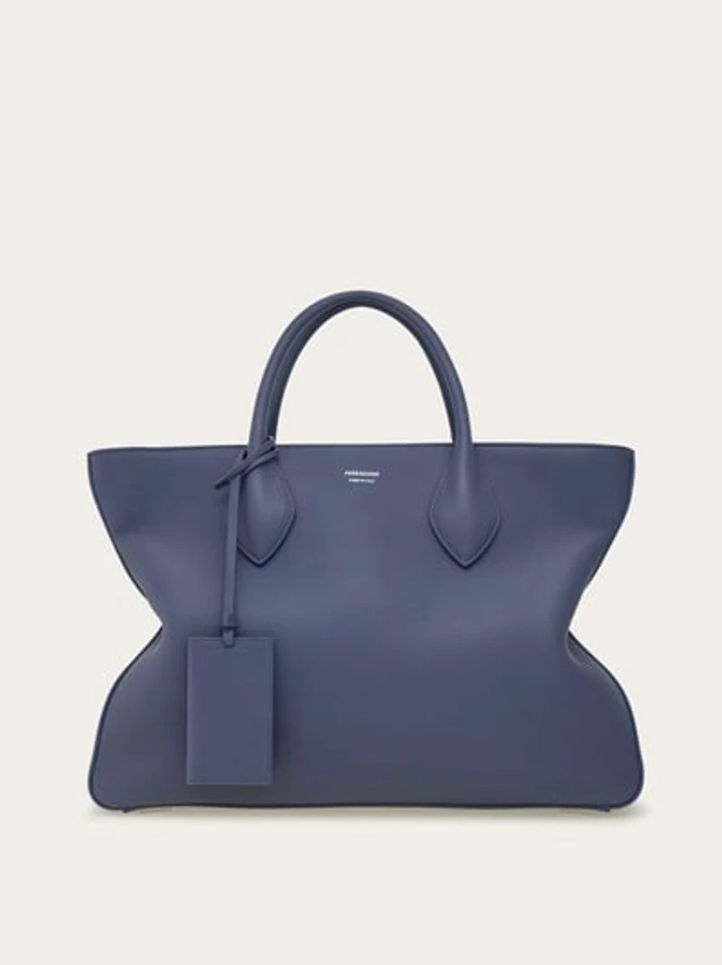 Star-shaped tote bag