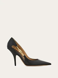 F buckle pump
