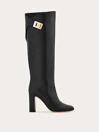 Knee high boot with Hug buckle detail