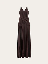 Long dress with pleated skirt