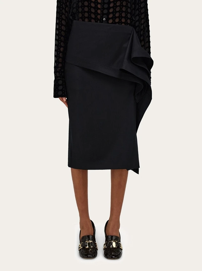 Asymmetric skirt with peplum detail