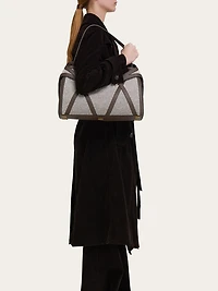 Hug soft shoulder bag  with leather trims (L)