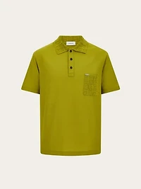 V-neck polo with jacquard pocket detail