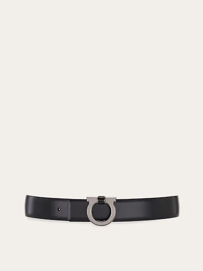 Reversible and adjustable belt