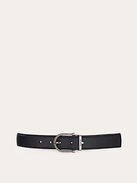 Reversible and adjustable belt
