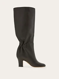 Knee boot with ruched detail