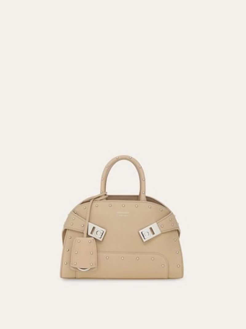 Hug handbag with studs
