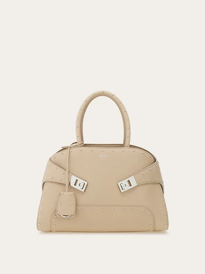 Hug handbag with studs (M)