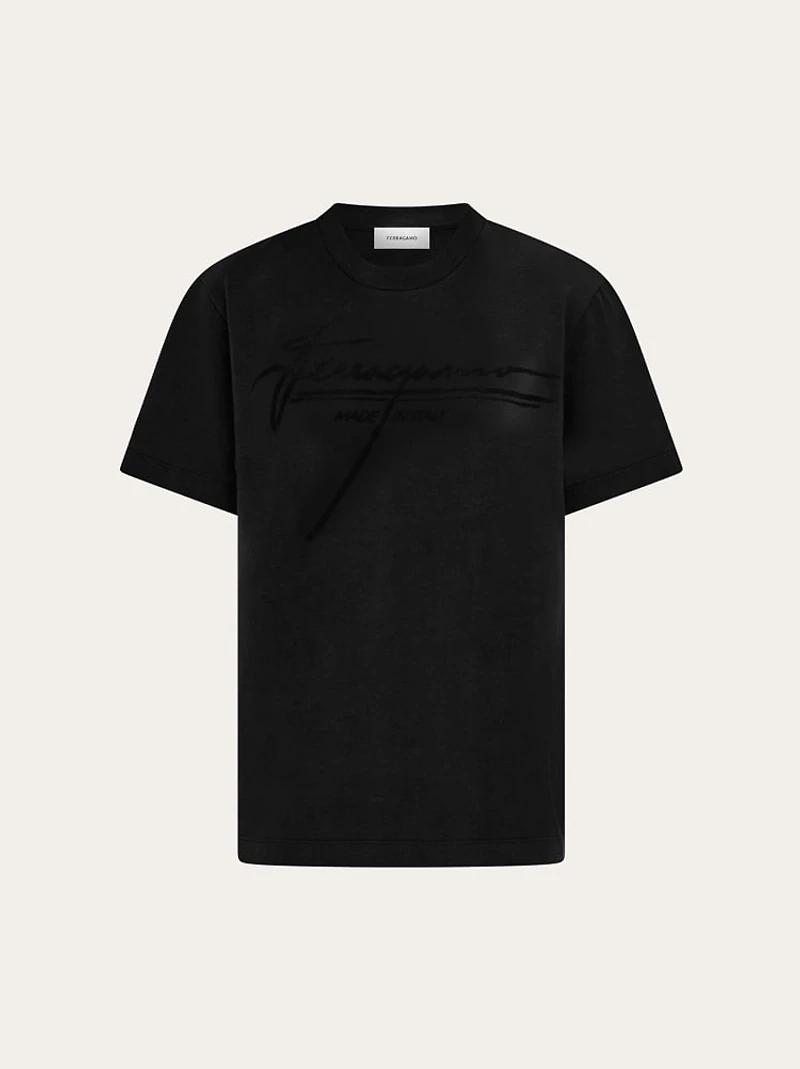 T-shirt with signature detail