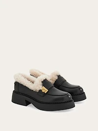 Loafer with Hug buckle detail