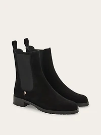 Chelsea boot