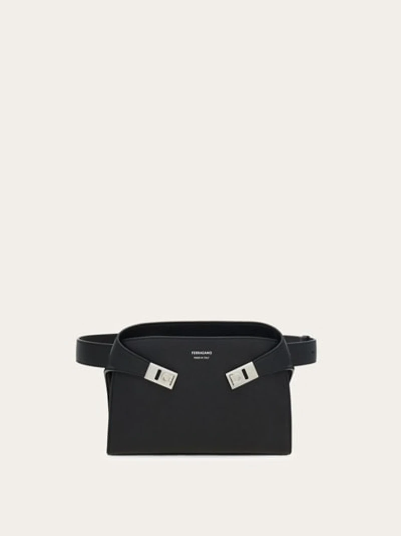 Hug belt bag