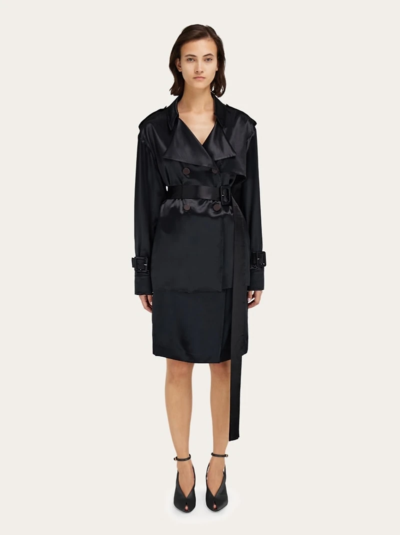 Short satin trench