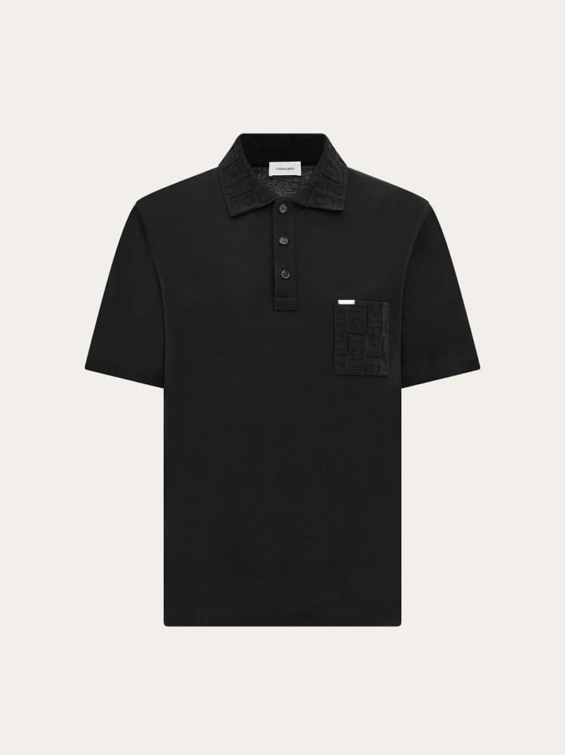 V-neck polo with jacquard pocket detail