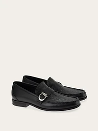 Loafer with Gancini ornament