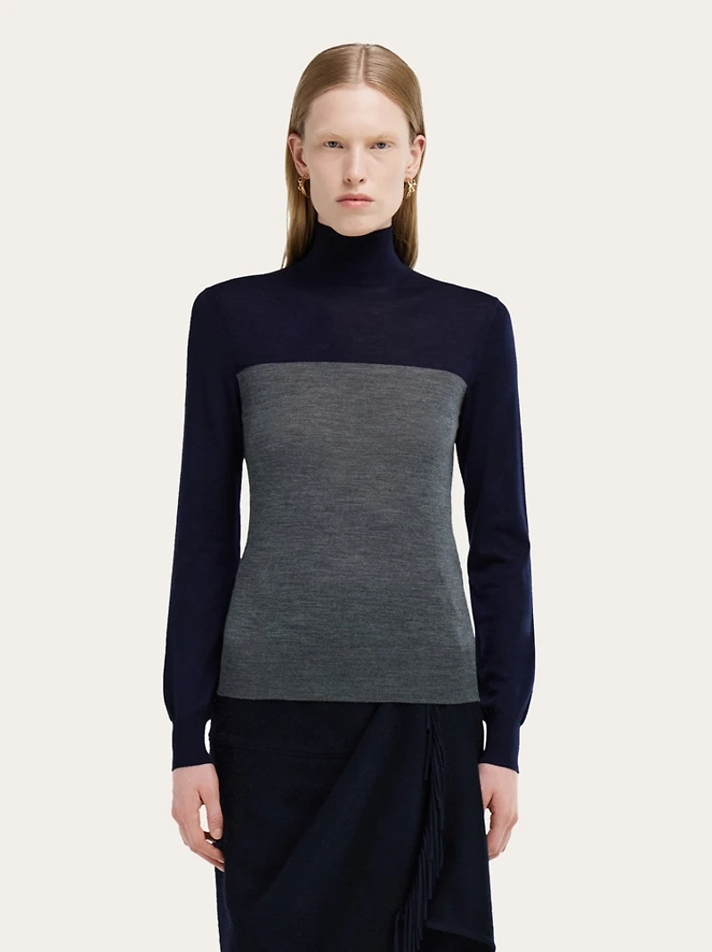 Two tone turtleneck