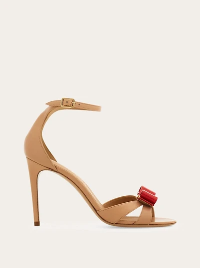 Vara bow sandal