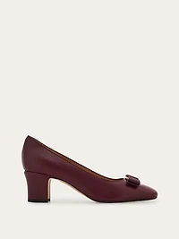 Vara bow block heel pump