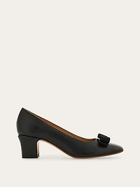 Vara bow block heel pump