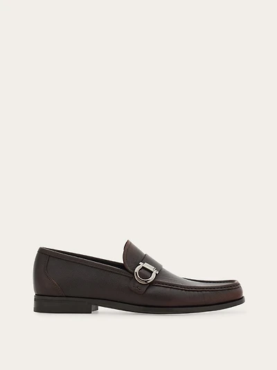 Loafer with Gancini detail