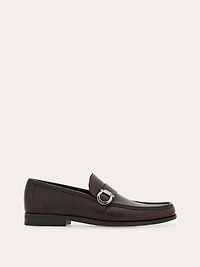 Loafer with Gancini detail