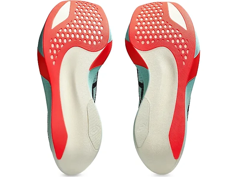 ASICS Metaspeed Sky Paris