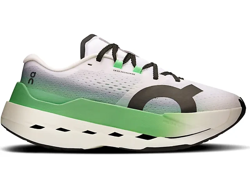 Women's | On Cloudboom Max
