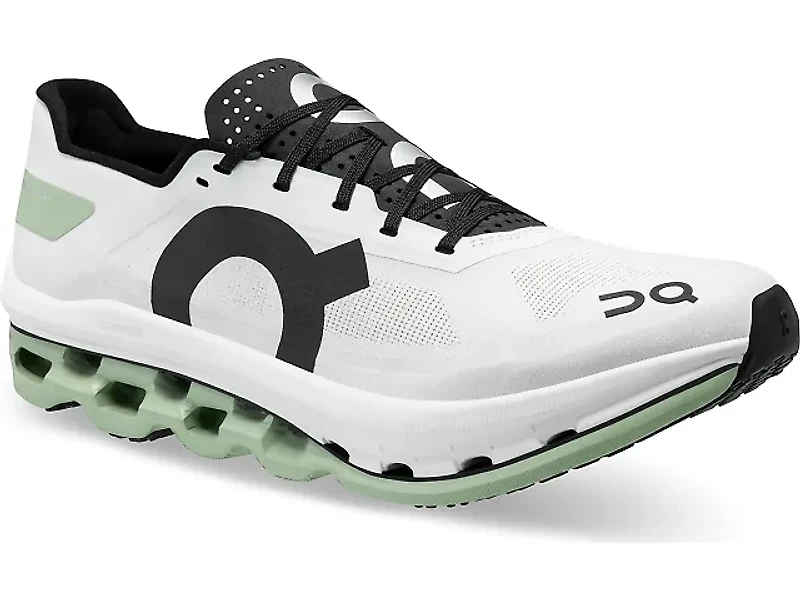 Women's | On Cloudboom Echo