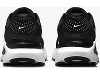 Women's | Nike Structure 26