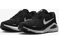 Women's | Nike Structure 26