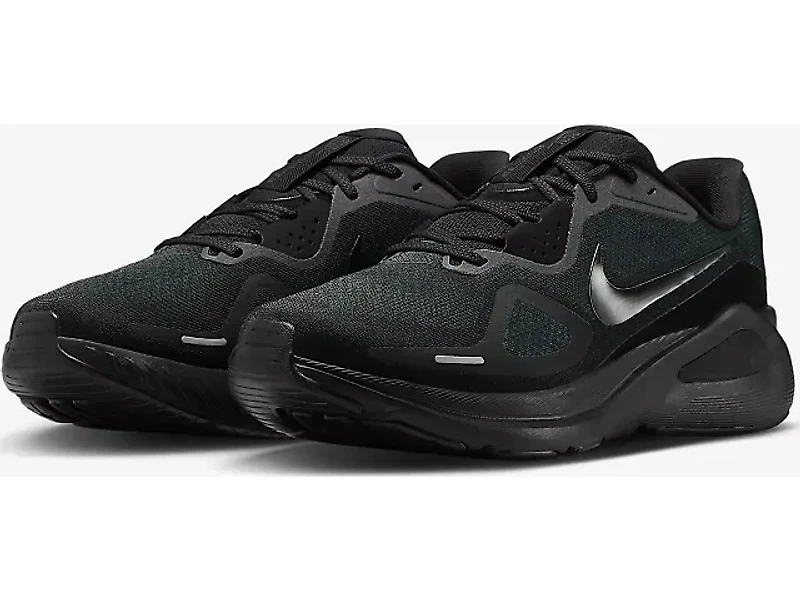 Men's | Nike Structure 26