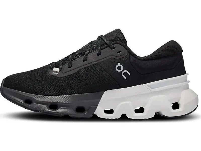 Men's | On Cloudflyer 5