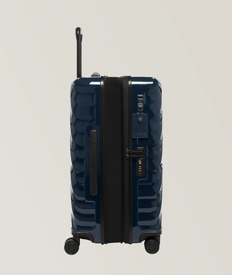 Short Trip Expandable 4-Wheel Packing Case