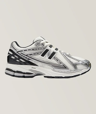 1906R Sneakers