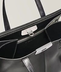 Luti 38 Leather Tote