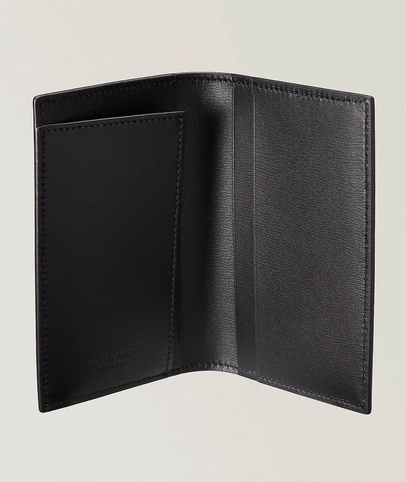 Embossed Logo Leather Bifold Cardholder